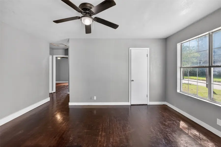 604 Graham Street, Cleburne, TX 76033 - #3