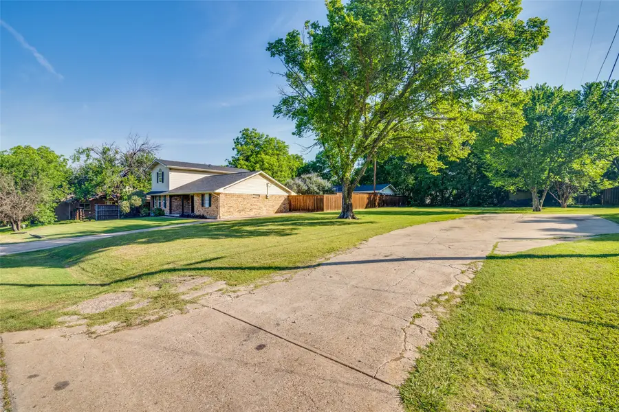 110 Weaver Street, Forney, TX 75126 - #2