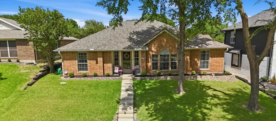 3802 Virginia Pine Circle, Carrollton, TX 75007 - #2