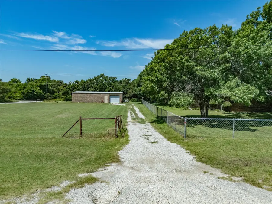 7642 Tx-175, Montague, TX 76251 - #3