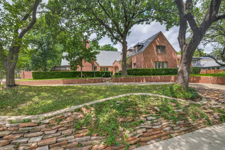 2501 W Prairie Creek Drive, Richardson, TX 75080 - #2