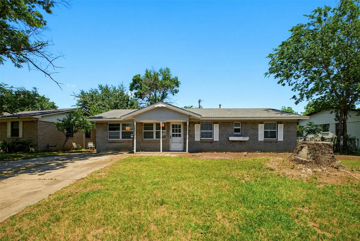 361 N Shore Place, Lewisville, TX 75067 - #1