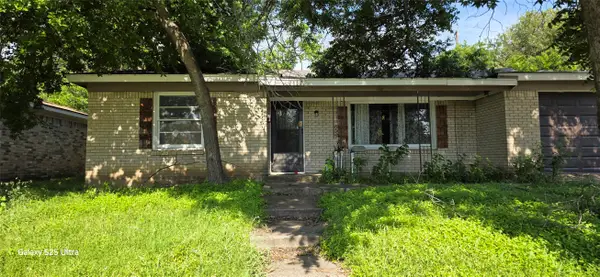 2812 Rio Vista Road, Fort Worth, TX 76116