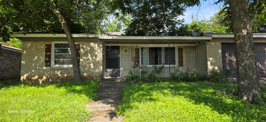 2812 Rio Vista Road, Fort Worth, TX 76116 - #2