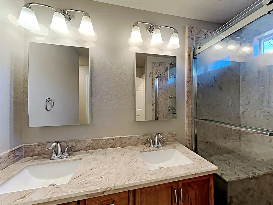 1803 Dartmouth Drive, Glenn Heights, TX 75154 - #2