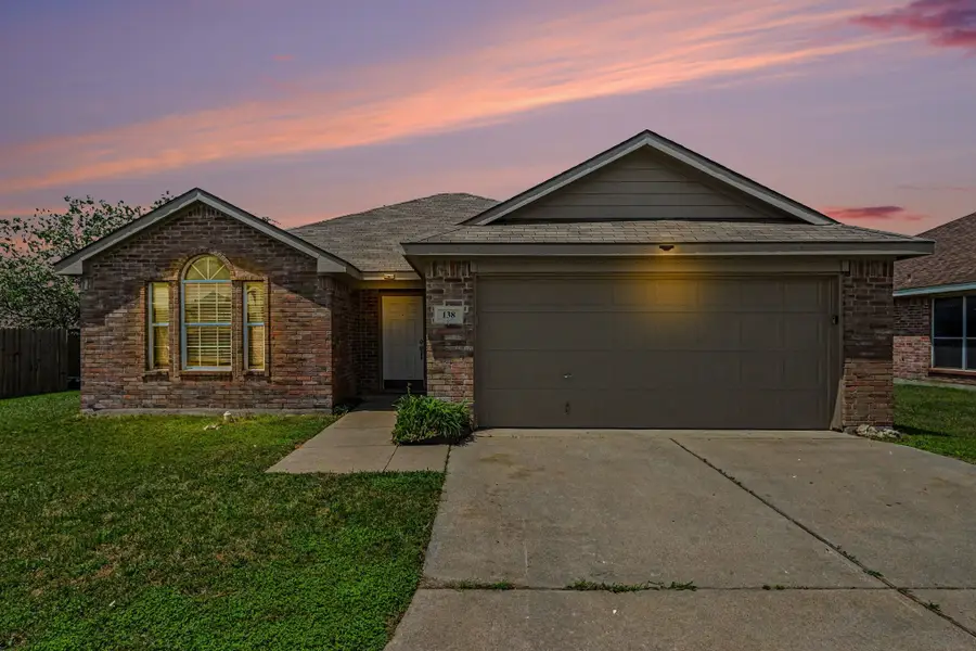 138 Kings Way Drive, Rhome, TX 76078 - #2
