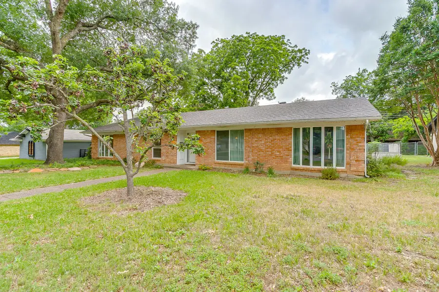4000 Sundown Drive, Benbrook, TX 76116 - #3