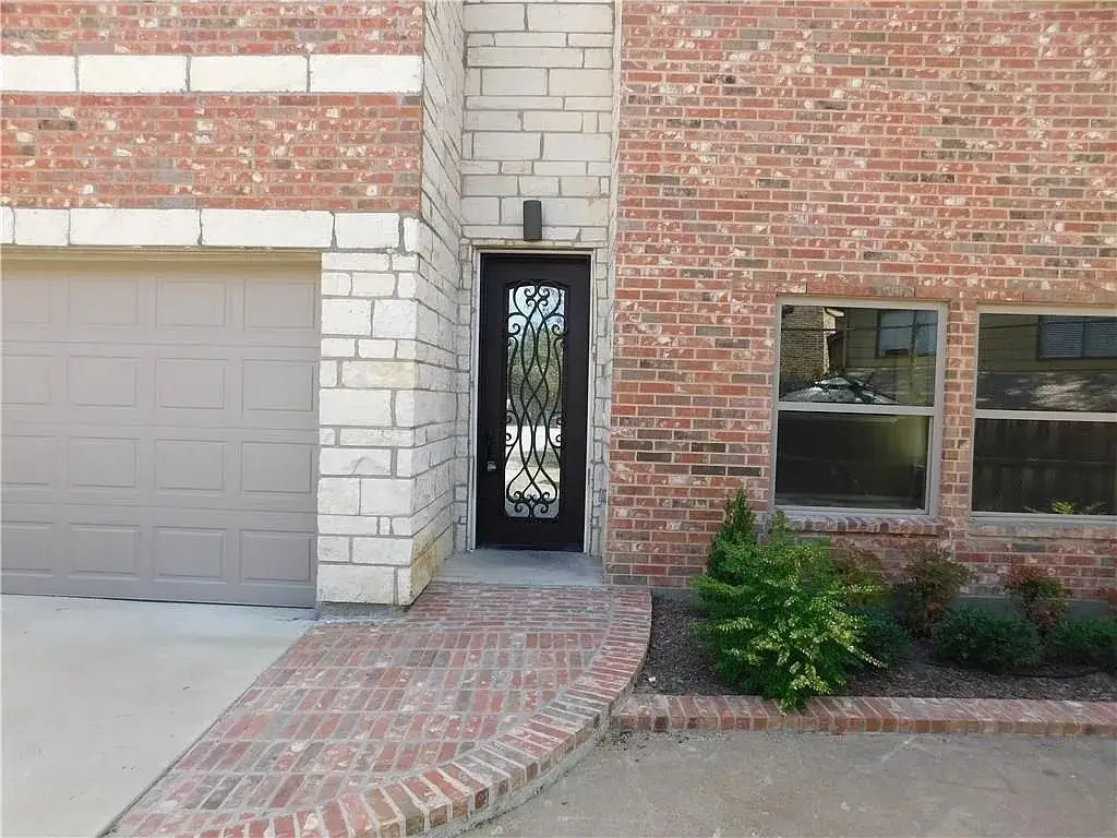 2240 Jackson Circle #B, Carrollton, TX 75006 - #1