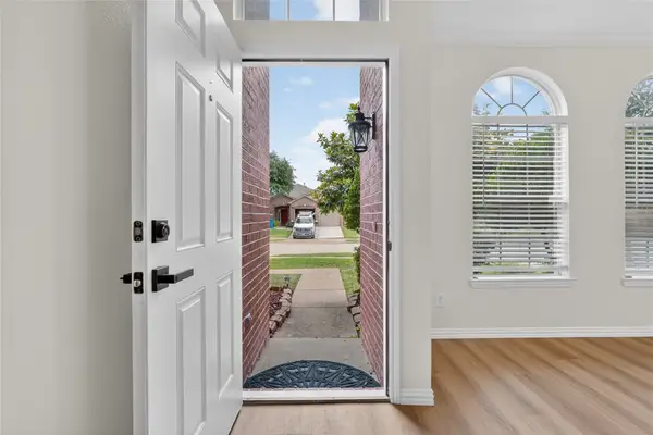 10701 Augusta Lane, Rowlett, TX 75089