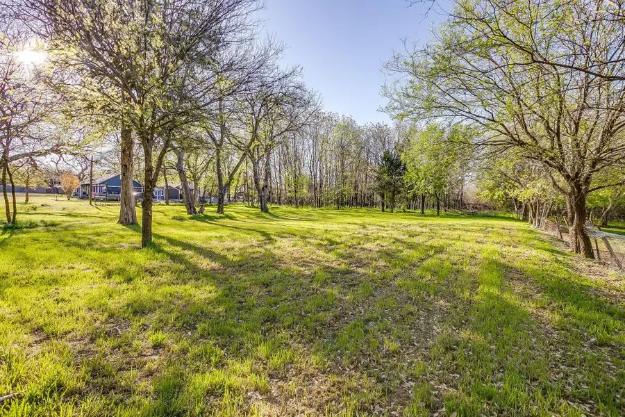 418 E First Street, Weatherford, TX 76086 - #3