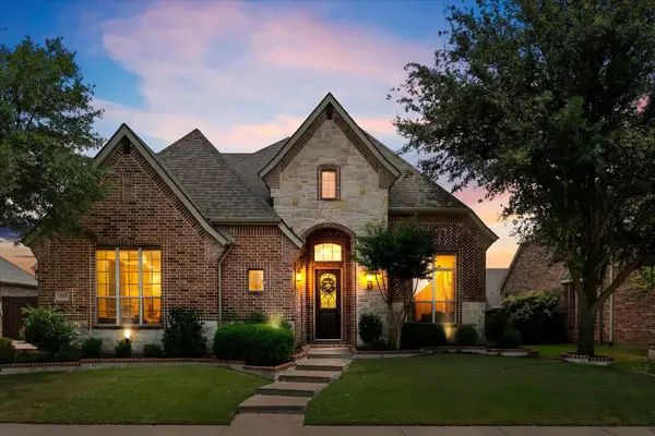 665 Featherstone Drive, Rockwall, TX 75087