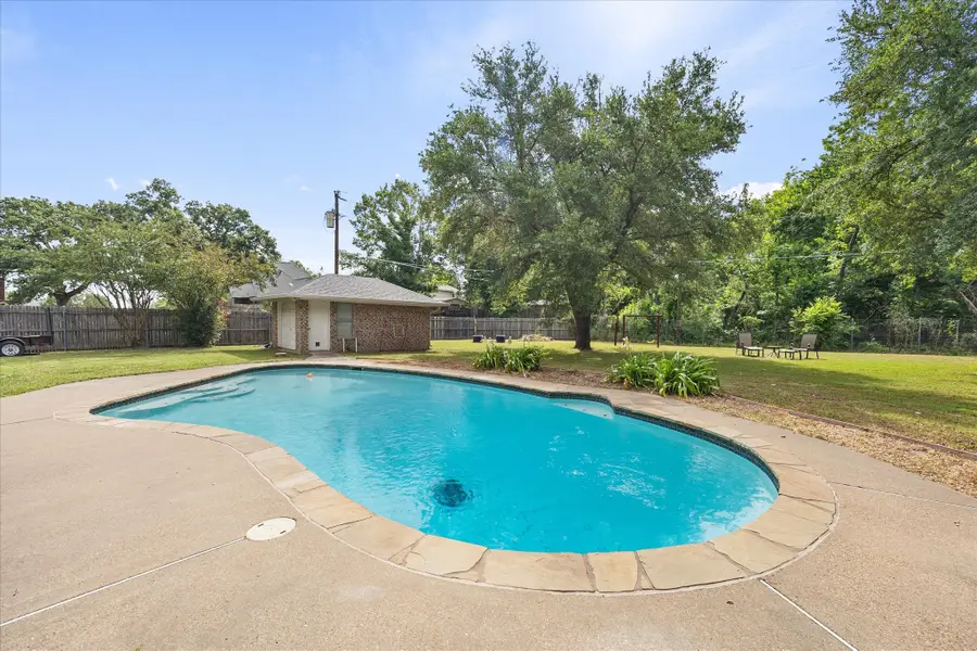 228 Kings Creek Drive, Terrell, TX 75161 - #2