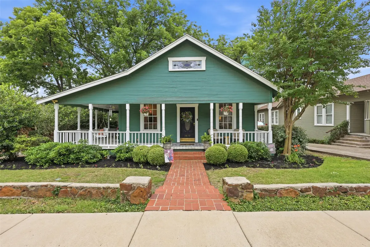3817 Clarke Avenue, Fort Worth, TX 76107 - #1