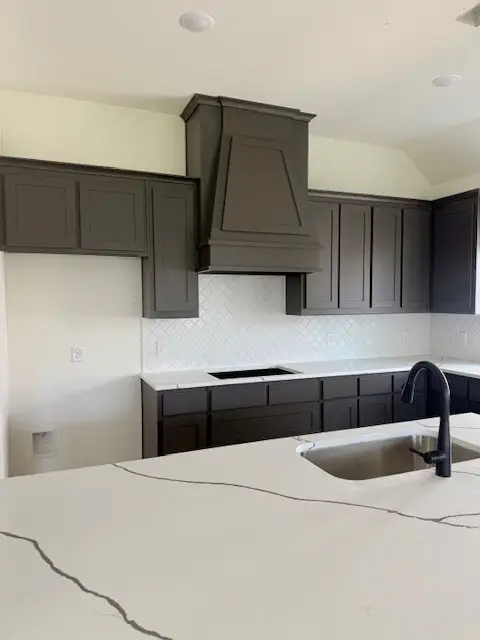 819 Beverly Drive, Grapevine, TX 76051 - #3