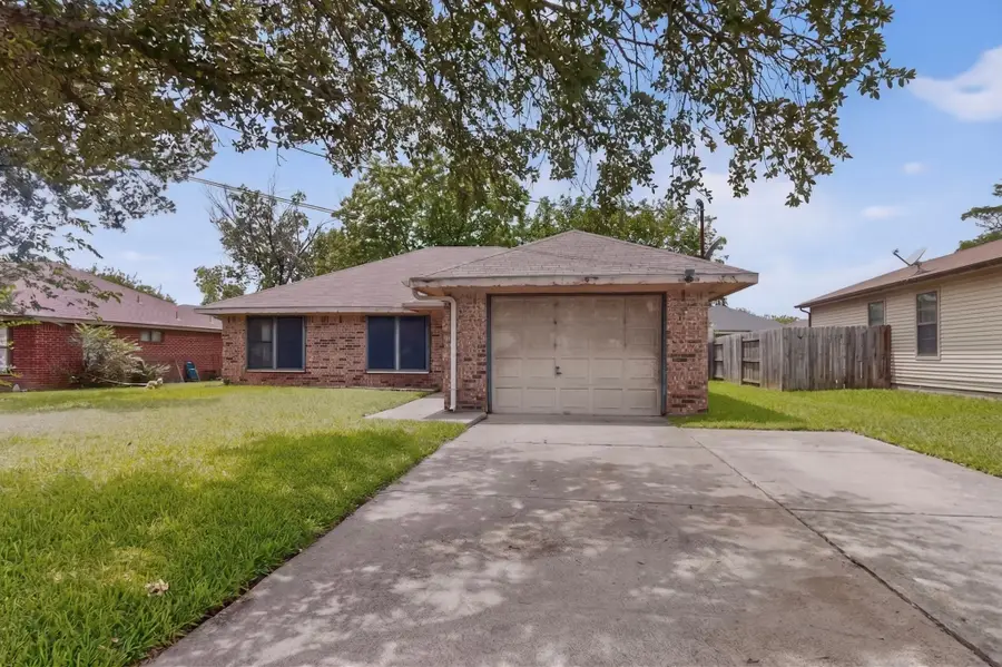 606 New Hope Street, Terrell, TX 75160 - #3