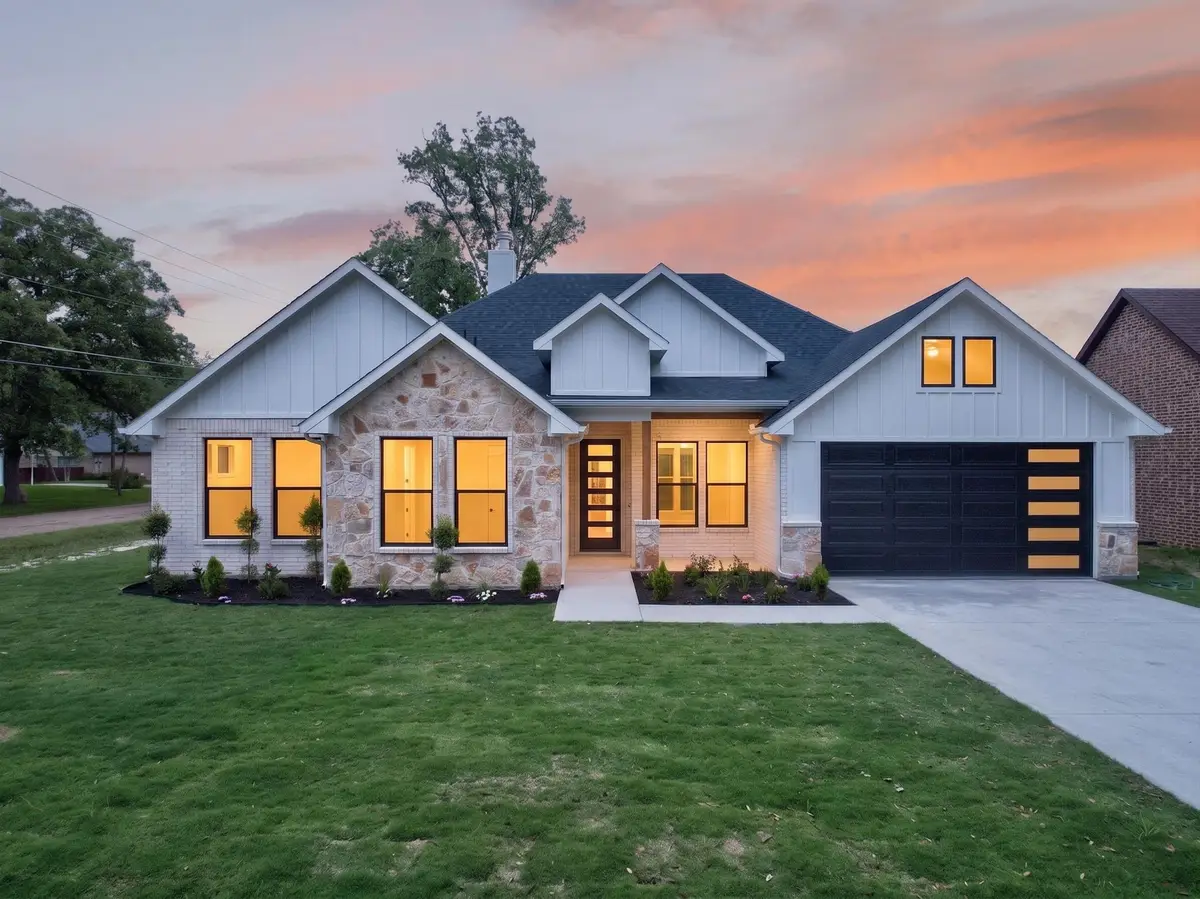 120 Springwood Road, Enchanted Oaks, TX 75156 - #1