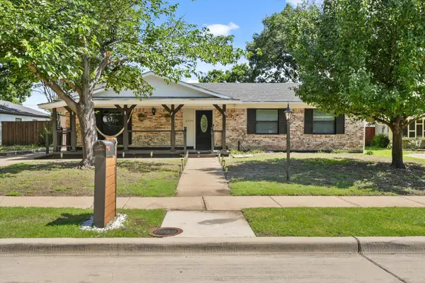 2795 Beechmont Drive, Dallas, TX 75228