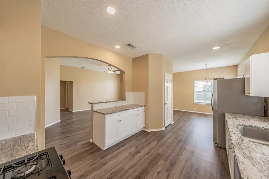 1301 Woodthorpe Drive, Mesquite, TX 75181 - #2