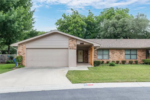 115 Azalea Drive, Brownwood, TX 76801