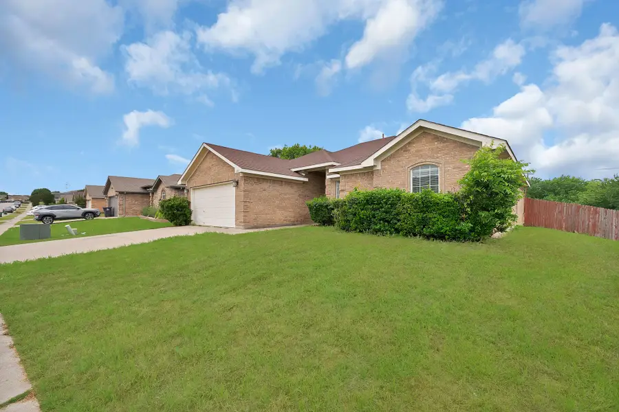 1631 Mt Zion Drive, Arlington, TX 76018 - #2