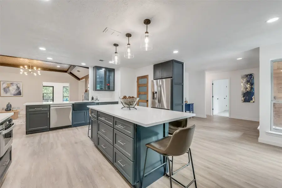 11231 Mccree Road, Dallas, TX 75238 - #2