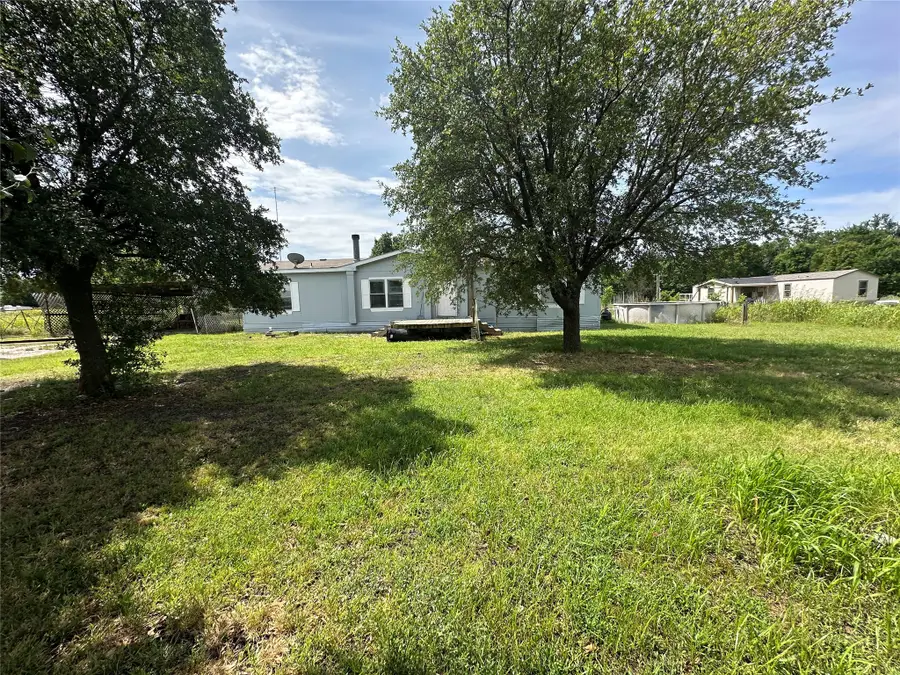 3360 Old Sherman Road, Whitesboro, TX 76273 - #3