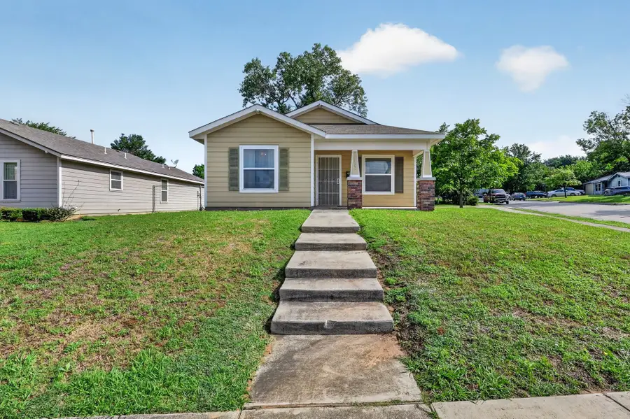 4421 E Kellis Street, Fort Worth, TX 76119 - #2