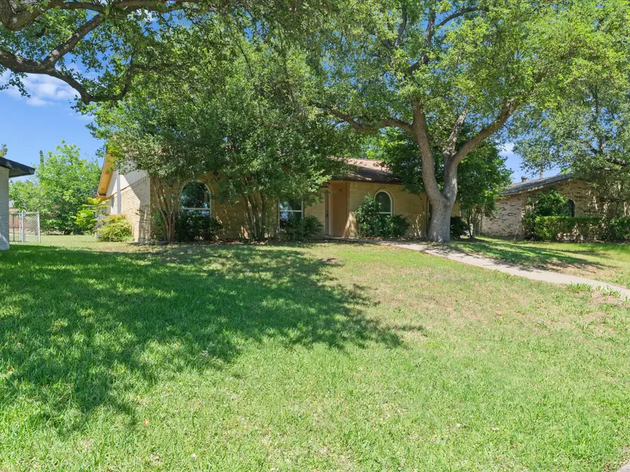 2039 Chestnut Road, Carrollton, TX 75007 - #3