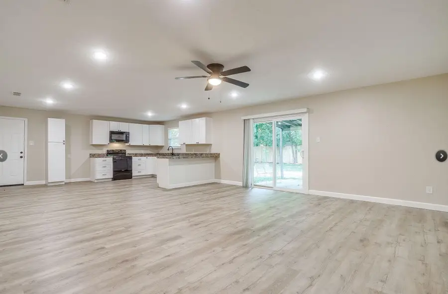 7412 Ewing Avenue, Fort Worth, TX 76116 - #2