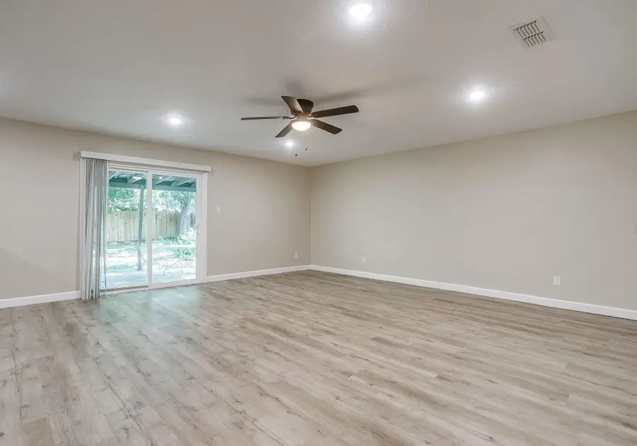 7412 Ewing Avenue, Fort Worth, TX 76116 - #3