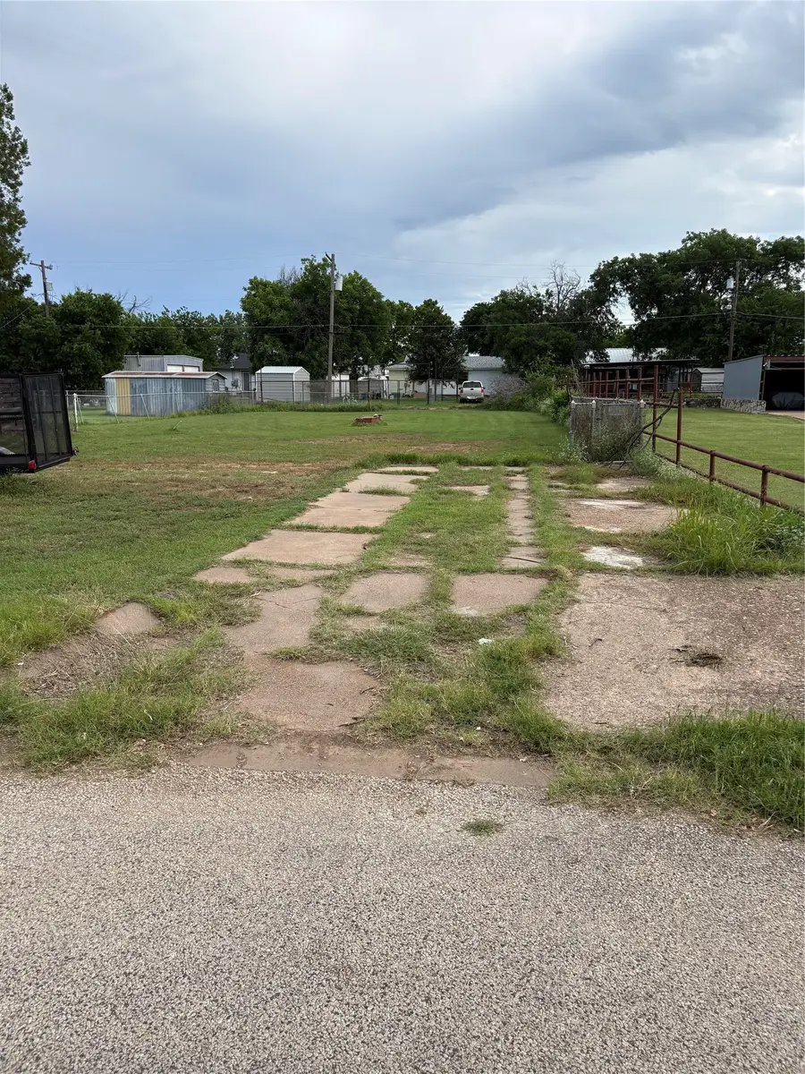 733 Rambler, Albany, TX 76430 - #2