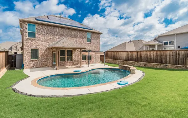 4742 Crestwood Drive, Haltom City, TX 76137