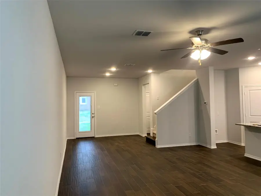 407 Milverton Drive, Fort Worth, TX 76036 - #3
