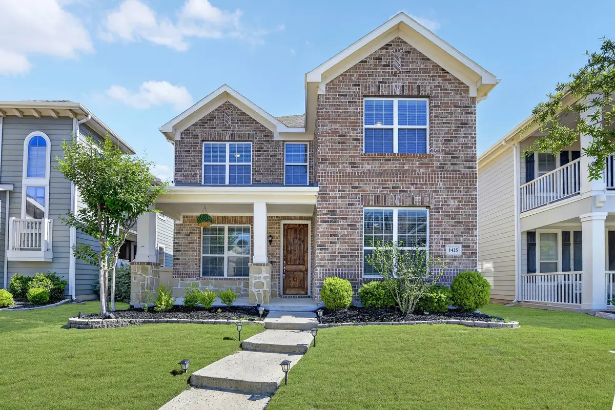 1425 Bull Street, Aubrey, TX 76227 - #1