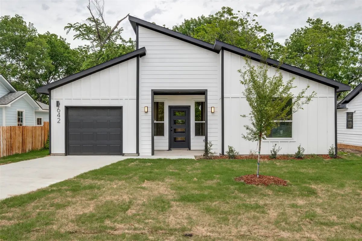 642 Bethpage Avenue, Dallas, TX 75217 - #1