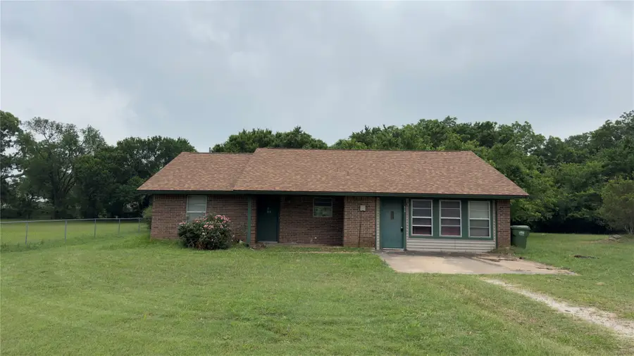 415 Meadowlark Trail, Springtown, TX 76082 - #3