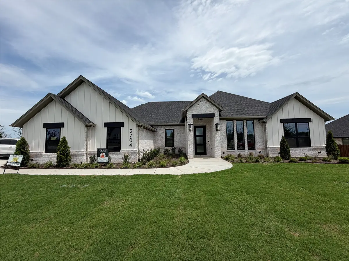 2704 Village Road, Granbury, TX 76049 - #1