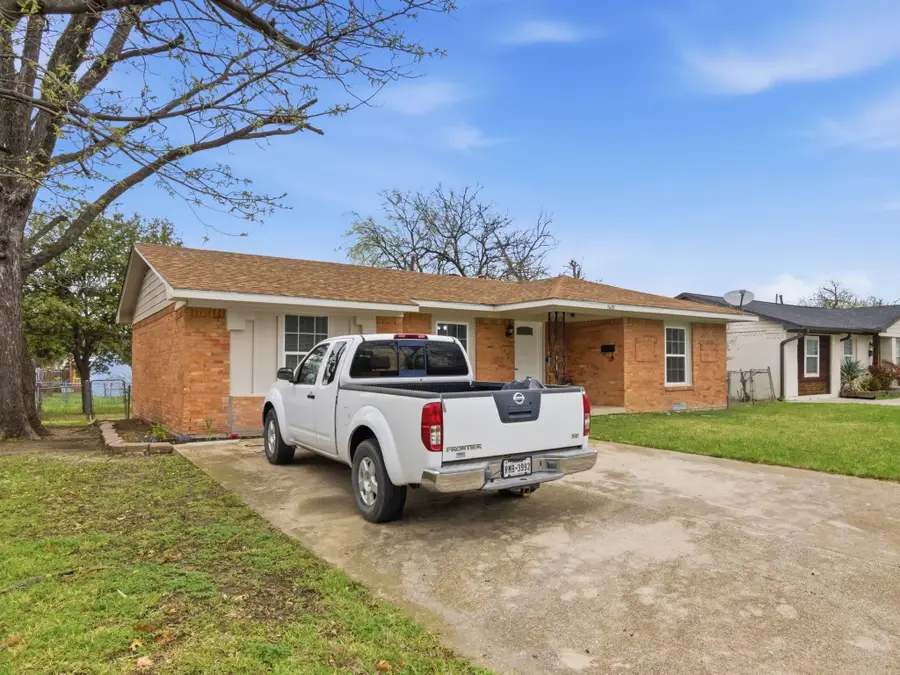 1601 Crestridge Drive, Mesquite, TX 75149 - #3