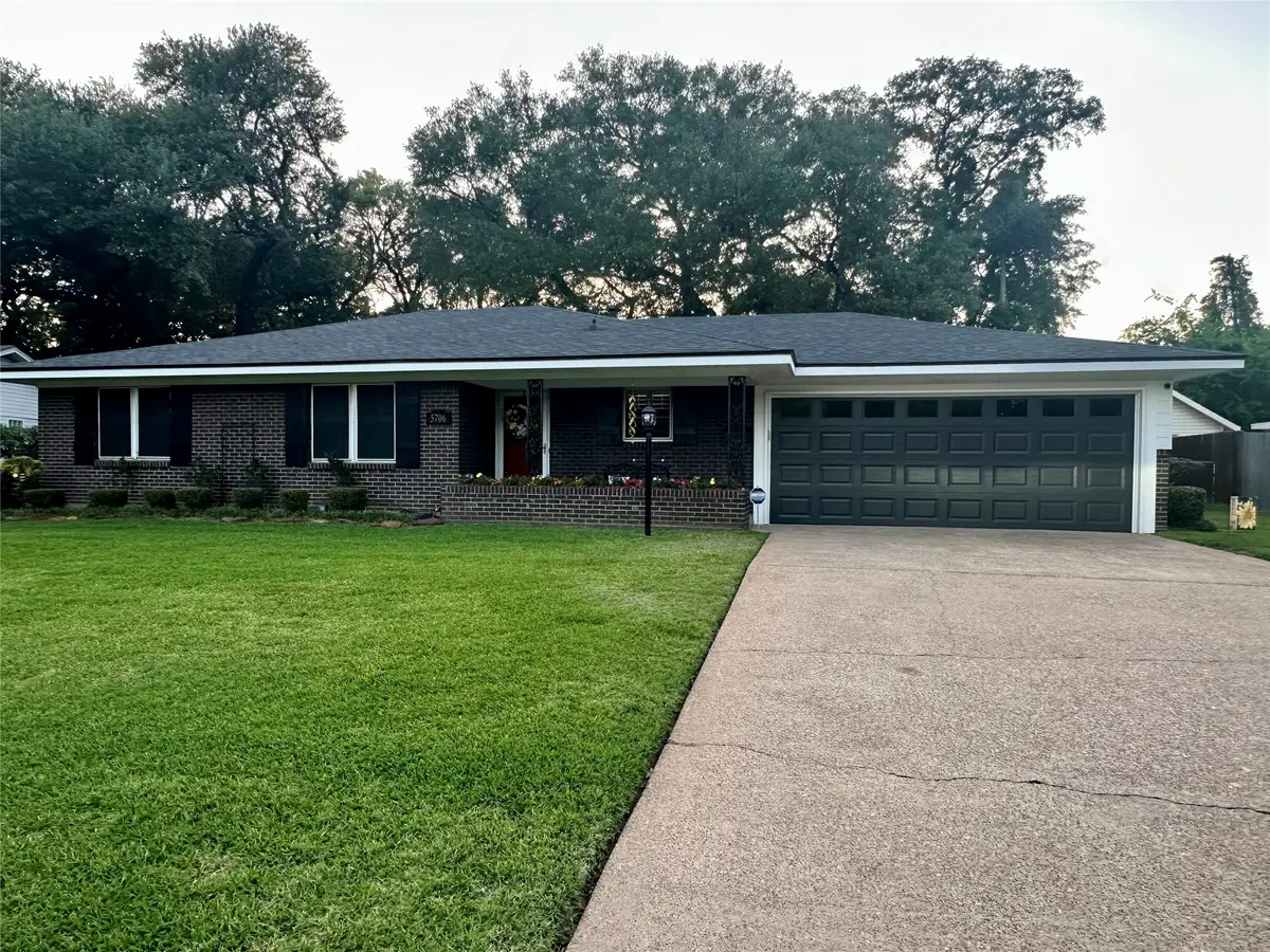 5706 River Road, Shreveport, LA 71105 - #1