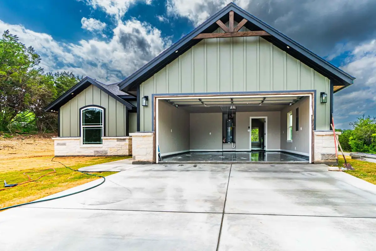 916 Mojave Trail, Granbury, TX 76048 - #1