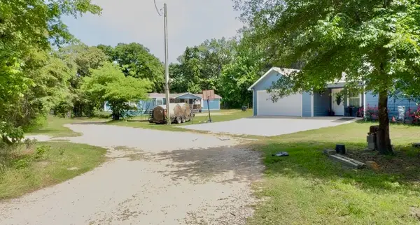 8261 County Road 381, Tyler, TX 75708