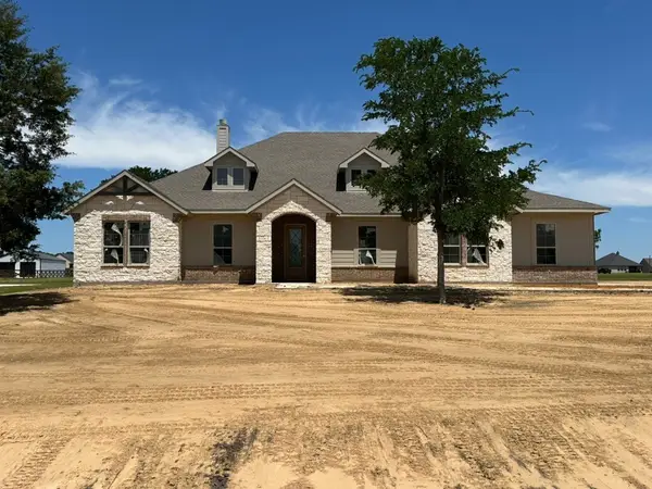 410 Cobb Road, Leonard, TX 75452