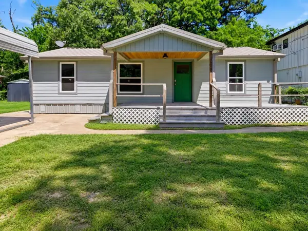 10015 Shoreline Drive, Wills Point, TX 75169