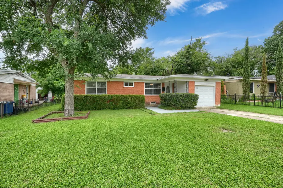 10628 Benbrook Drive, Dallas, TX 75228 - #2