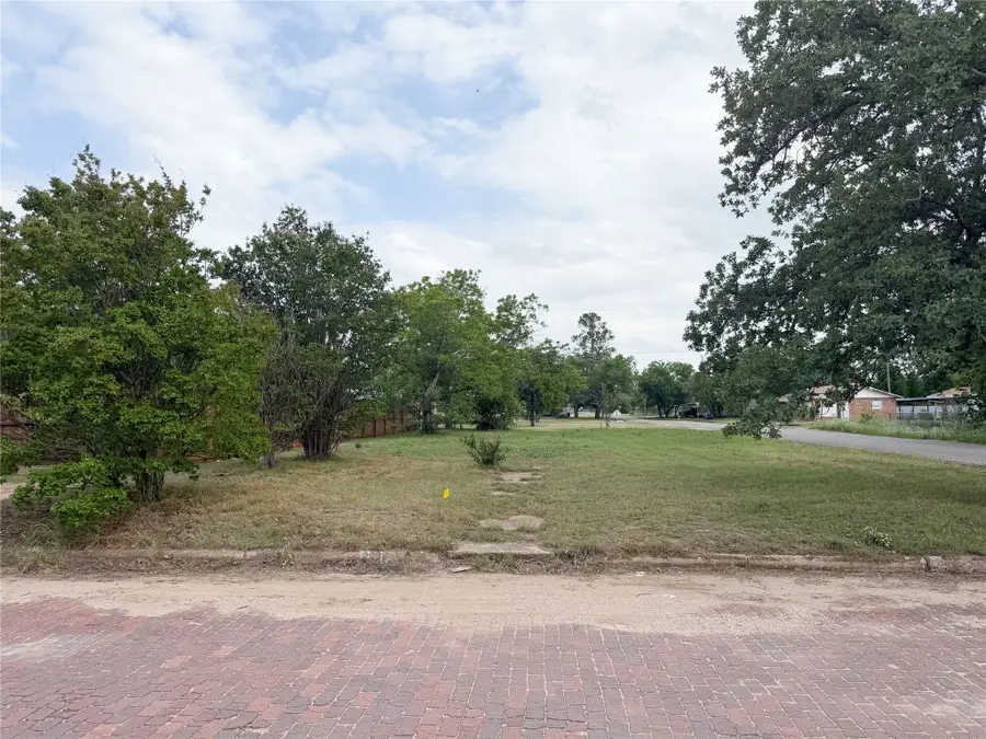1111 W 9th Street, Cisco, TX 76437 - #3