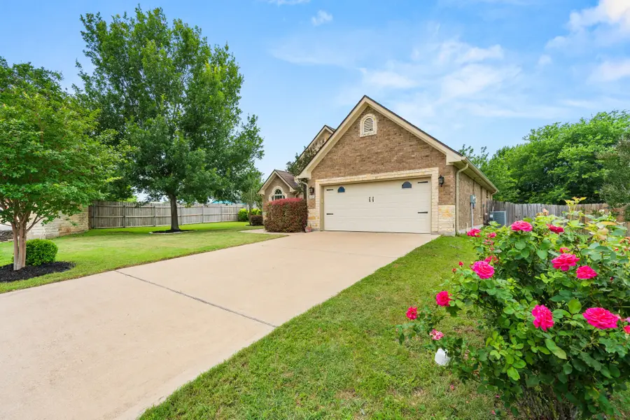 806 Marshall Drive, Belton, TX 76513 - #2