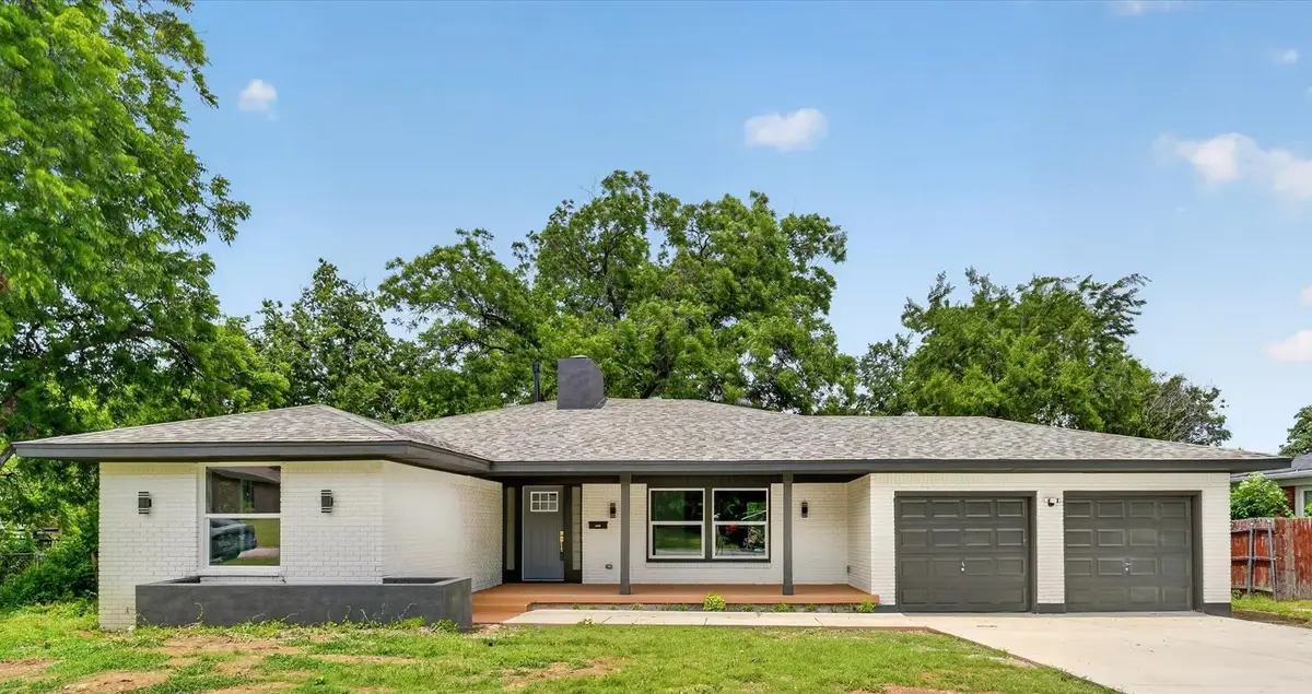 4828 Staples Avenue, Fort Worth, TX 76133 - #1