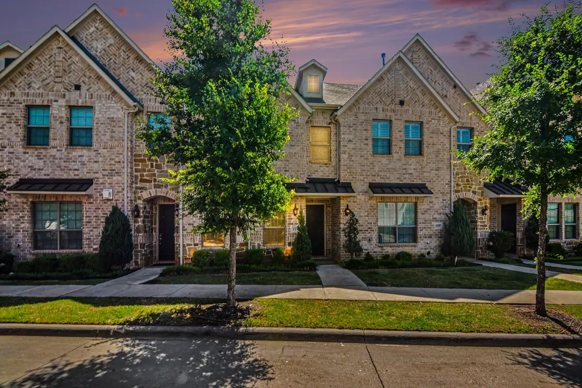 315 Ferndale Street, Lewisville, TX 75056 - #1