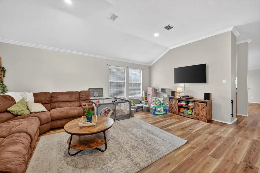 3208 Cliff Oaks Drive, Corinth, TX 76210 - #3