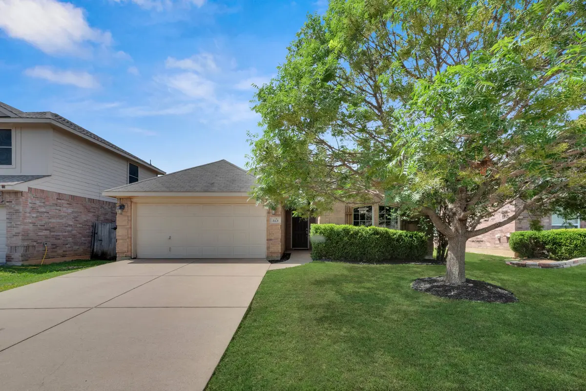 513 Crescent Creek Lane, Fort Worth, TX 76140 - #1